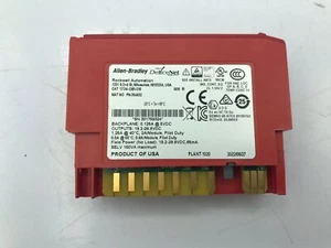 Módulo de salida digital de seguridad de E/S con protección de puntos 1734-OBV2S Ser B - Imagen 1 de 3
