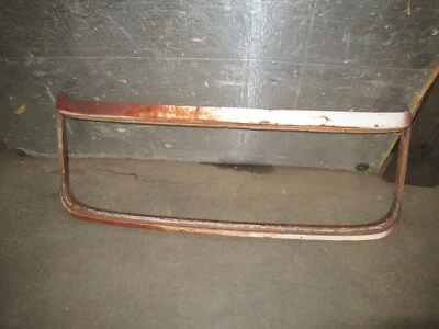 1959 Ford Country Sedan Wagon Tailgate Window Frame - Изображение 1 из 4