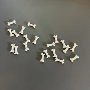 Lego Stck.-weißer Knochen, kurz-Nr. 93160-Stck. 20 Halloween/Hund Leckereien - Bild 1 von 2