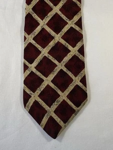 Corbata de seda Hugo Boss vintage - patrón de celosía retro borgoña/crema - Imagen 1 de 4