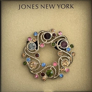 Jones New York Brosche, golden geflochten mit bunten Kristallen Swirl Pin - Neu im Karton - Bild 1 von 6