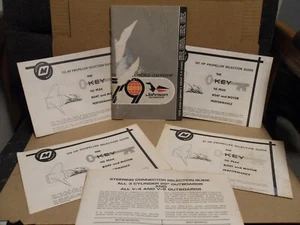Johnson Outboards 1979 Owner's Operator's Manual V-4 Models + Extras - Picture 1 of 22