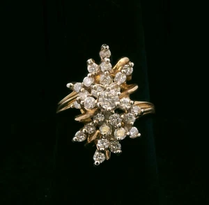 14KT Yellow Gold 0.75cttw Diamond Cluster Ring – Size 6 – 4.45g - Picture 1 of 9