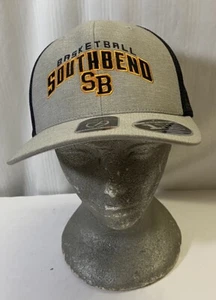 Gorra America South Bend Baloncesto Malla Trasera SnapBack Gorra Talla OSFM NUEVO I1081 Azul - Imagen 1 de 9
