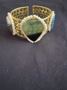 Elegant Natural Stones Bangle - Picture 1 of 4