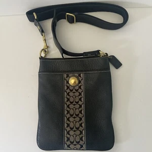 Coach Leather Crossbody Purse Bag Pebble Brown Tan Adjustable 8.5”x 7” Gold HW - Picture 1 of 16
