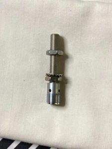 Turck 4600550 Proximity Inductive Sensor - Picture 1 of 5