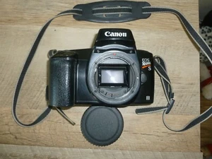 Vintage Canon EOS Rebel S II 35 mm SLR Camera with strap - - Picture 1 of 4
