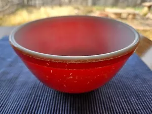 PYREX BOWL/early (1940s?-50s), RED w/scratches, but still an OLDIE-but-goodie! - Picture 1 of 8