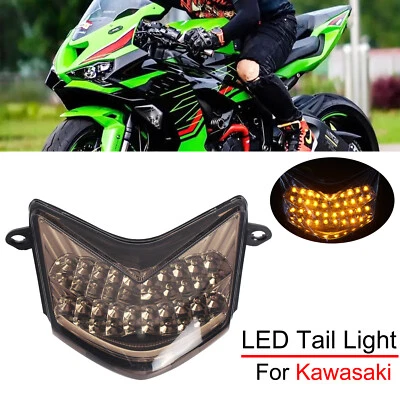 Luz trasera LED integrada señal de giro de freno para Kawasaki Ninja ZX-6R ZX-10R Z750S Foto 1 de 4
