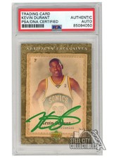 Kevin Durant 2007-08 Upper Deck Artifacts Auto Rookie Card #223 PSA/DNA (Green)