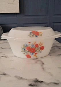 Arcopal France Scania Vintage Orange Floral Casserole Dish and Lid Milk Glass - Picture 1 of 14