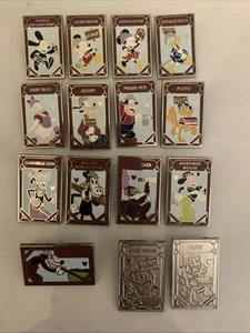 Disney Pin Set DLR 2012 Topolino Nascosto DCA Recinzione Costruzione tutte e 12 e Complete - Foto 1 di 8