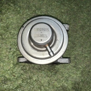 VALVOLA EGR VOLKSWAGEN GOLF 5 - 1.9 TDi ( 2003 > 2008 ) 038129637D ORIGINALE - Foto 1 di 5