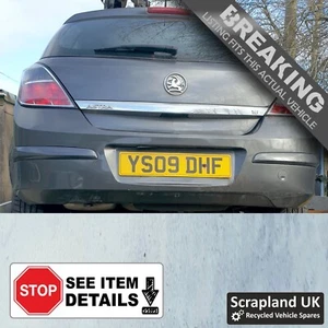 VAUXHALL ASTRA H Mk5 Facelift 2007-2009 1.6 semiautomático 'gris ZGAL' 4 puertas fusiblesx2 - Imagen 1 de 4