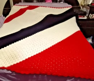 Handmade Crochet Afghan Bedspread Blanket Approximately 80 by 97 - Picture 1 of 7