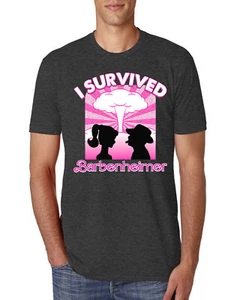 Camiseta Pink Barbenheimer I Survived Pop Culture Hombre Premium Tri Mezcla - Imagen 1 de 6
