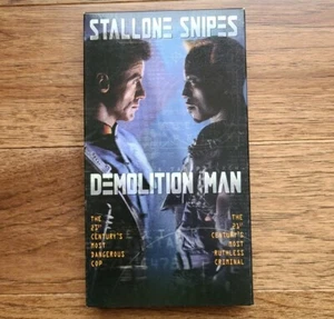 Demolition Man (VHS 1994) Sylvester Stallone, Wesley Snipes, Sci Fi Action - Picture 1 of 3