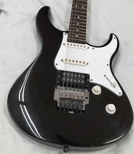 YAMAHA Pacifica 912J ST Type Electric Guitar Used - Picture 1 of 24