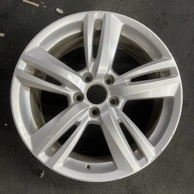 Acura RDX OEM Wheel 18” 2013-2015 Factory Original alloy Rim 42700TX4A91 71807 - Image 1 of 4