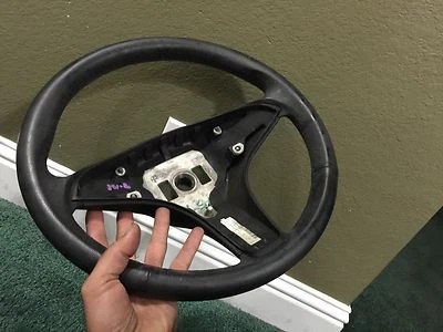 Volante deportivo AMG 2008-2012 MERCEDES-BENZ W204 C300 C350 C180 C220 C200 Foto 1 de 3