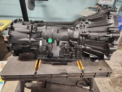 Nissan Titan SV 2011 transmisión 4x4 Foto 1 de 4