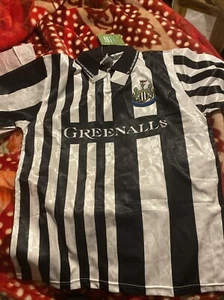 Newcastle United Home Shirt XL brand New Greenalls Score Draw Retro - Picture 1 of 13
