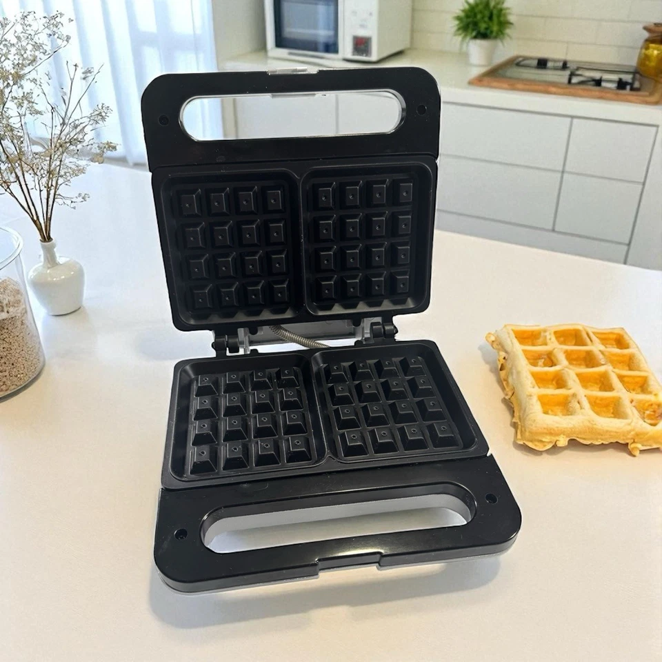 Gofrera Belga Salton Modelo WM4PLTVde Colección Eléctrica, PLATA Antiadherente Funciona Foto 1 de 4