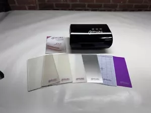 Gemini Go - Máquina troqueladora y toneladas de accesorios totalmente nueva - Imagen 1 de 12