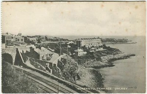 SORRENTO TERRACE, DALKEY - Co Dublin Postcard - Foto 1 di 2