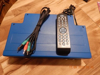 Pikachu VCR PK240D paquete $400 Foto 1 de 4