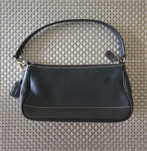 Vintage COACH Black Leather Demi Hampton Mini Shoulder Bag Baguette Purse 7785 - Picture 1 of 9