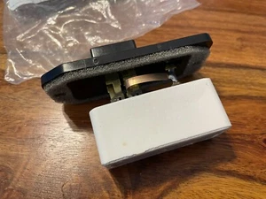 Jeep Grand Cherokee 97-98 Ram 99-02 NEW GENUINE heater resistor 04720278 7F8 - Picture 1 of 5