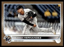 2022 Topps Gold 9 Elieser Hernandez /2022 Miami Marlins  Baseball Card