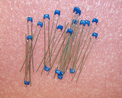 QTY (100) 100pf 100V 5% COG .1ls CERAMIC MLCC CAPACITORS ECUS2A101JCA PANASONIC - Image 1 of 4