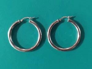 14k White Gold Designer Carla Signed 25mm X 3mm Thick Hoop Earrings Jewelry - Picture 1 of 6