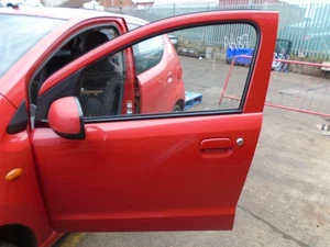 10 NISSAN PIXO 1.0 N-TEC NEARSIDE FRONT WINDOW MOTOR & REG 08-13 BREAKING CAR - Picture 1 of 3