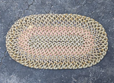 Antigua alfombra de lana trenzada ovalada hecha a mano 43x24 NUEVA HAMPSHIRE ESTATE Foto 1 de 4