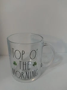 Rae Dunn St. Patrick's Day Top O'The Morning 18 Unzen Klarglas Becher - Bild 1 von 4