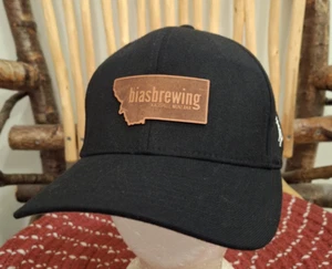 BIAS BREWING Mütze Ball Cap Kalispell Montana Branded Bills schwarz flexibel Größe S/M - Bild 1 von 8