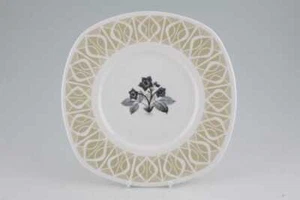 Tuscan & Royal Tuscan - Wild Strawberry - Breakfast / Lunch Plate - 132938Y - Picture 1 of 1