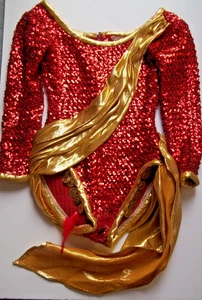 Costume showgirl vintage donna rosso oro paillettes XS 28-32" busto + copricapo piuma - Foto 1 di 18