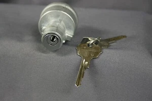 1955-1966 Studebaker Car & Truck | Ignition Switch w/lock | Part Number 1549705 - Picture 1 of 1