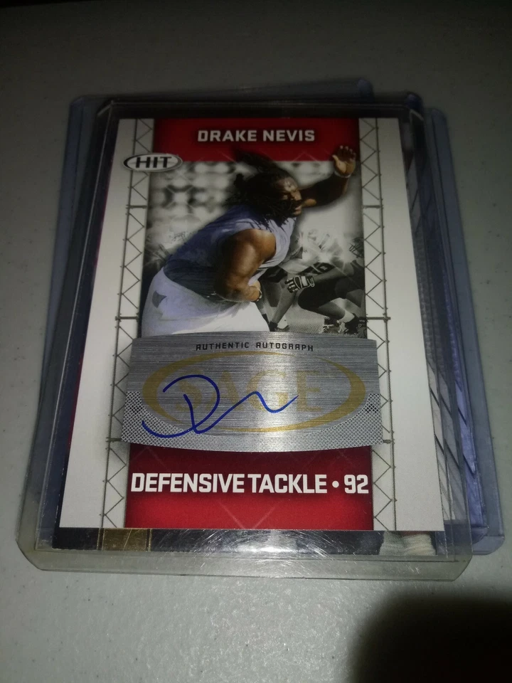 DRAKE NEVIS 2011 SAGE HIT AUTOGRAPH LOOK@STORE - Image 1 of 1