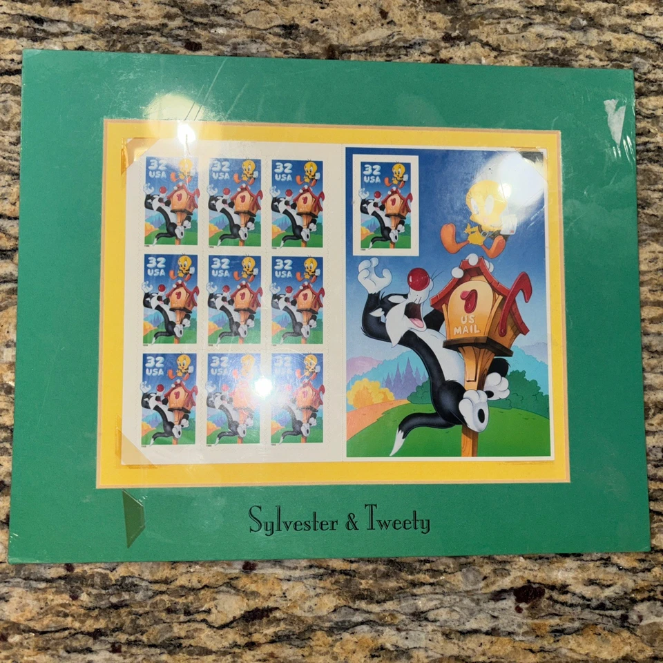 1998 32 cent Sylvester and Tweety full Sheet of 10 Scott #3204 Mint NH - Image 1 of 1