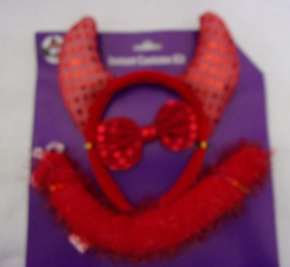 Conjunto de 3 piezas Disfraz Diablo Lentejuelas Rojo Vestir TALLA NIÑO Orejas Cola Pajarita Nuevo Foto 1 de 1