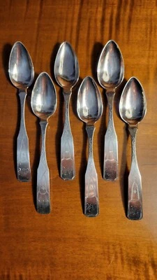 Cucharas de té de plata American Coin William Moulton Newburyport Foto 1 de 4