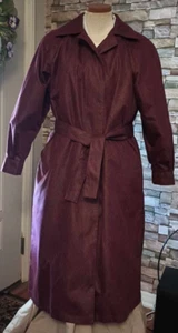 London Fog Women's Red Floral Trench Coat ,Zip Out Liner and Belt Size 6P VTG - Picture 1 of 8
