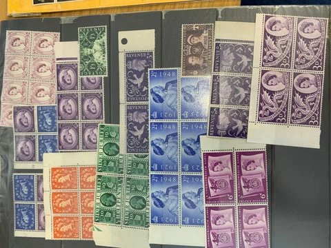GB Stamps.  Mixed inc. 1937 coronation, jubilee 1948 & early QE2 Cover