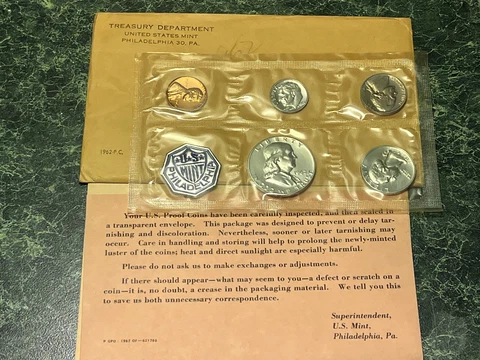1962 P US Mint Proof Coin Set - Benjamin Franklin Cover